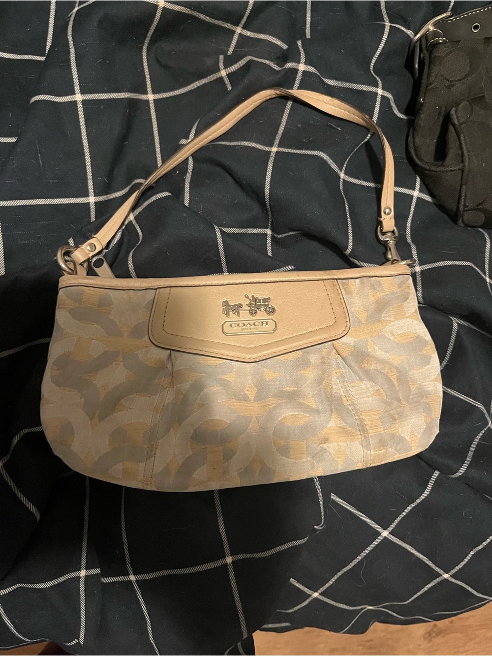 Coach Tan and Beige Signature Canvas Shoulder Bag Y2K Vintage EUC